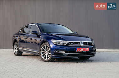 Седан Volkswagen Passat 2018 в Тернополі