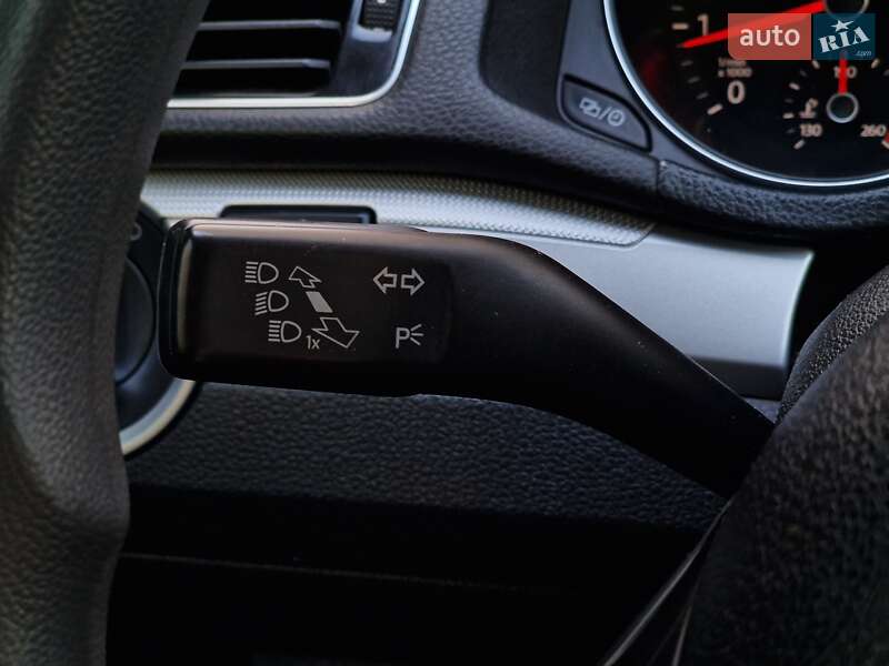 Седан Volkswagen Passat 2016 в Одессе