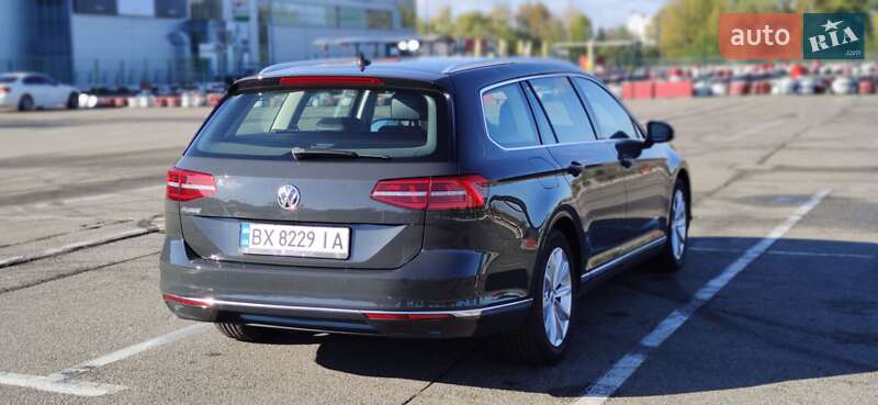 Универсал Volkswagen Passat 2015 в Нетешине