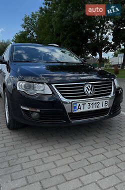 Універсал Volkswagen Passat 2010 в Коломиї