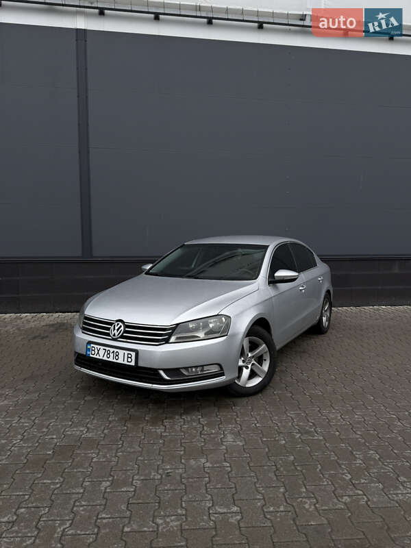 Volkswagen Passat 2011