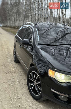 Универсал Volkswagen Passat 2005 в Дунаевцах