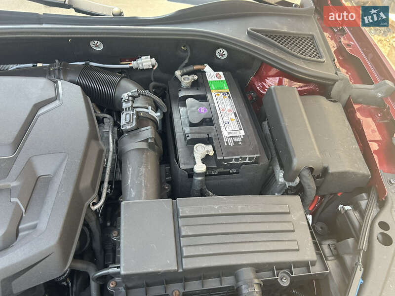 Седан Volkswagen Passat 2017 в Дніпрі