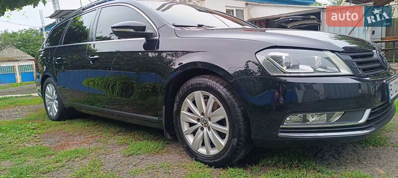 Універсал Volkswagen Passat 2013 в Кременчуці