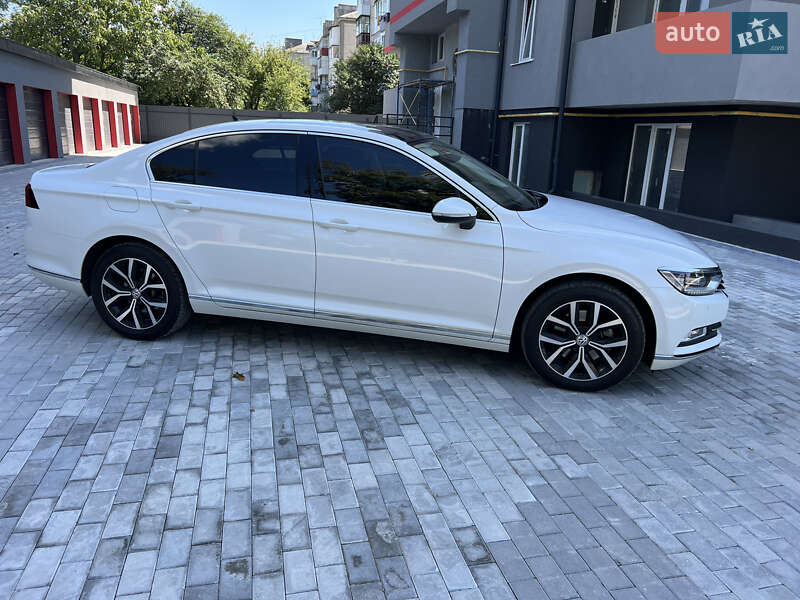 Седан Volkswagen Passat 2017 в Борщеве фото 5 Седан Volkswagen Passat 2017 в Борщеве