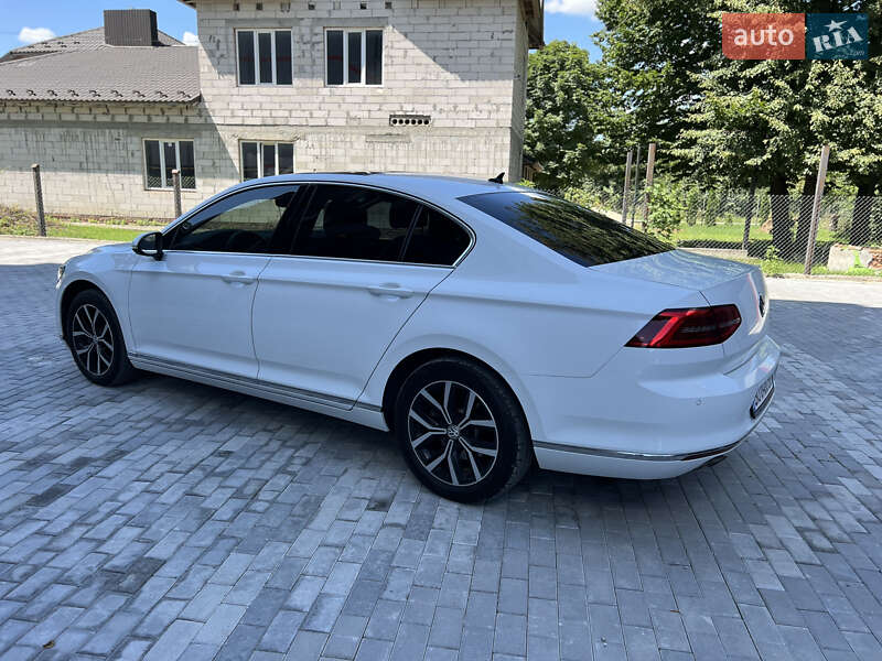 Седан Volkswagen Passat 2017 в Борщеве фото 15 Седан Volkswagen Passat 2017 в Борщеве