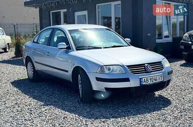Седан Volkswagen Passat 2001 в Харкові
