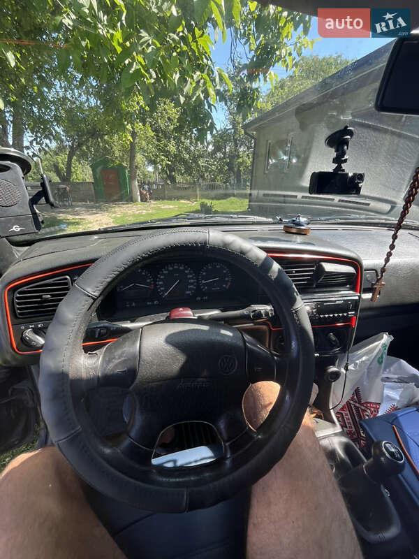 Седан Volkswagen Passat 1995 в Дубно фото 5 Седан Volkswagen Passat 1995 в Дубно