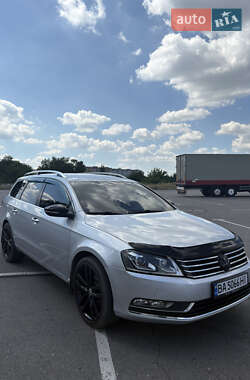 Універсал Volkswagen Passat 2014 в Кропивницькому
