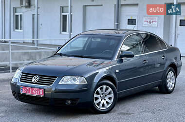 Седан Volkswagen Passat 2002 в Виннице