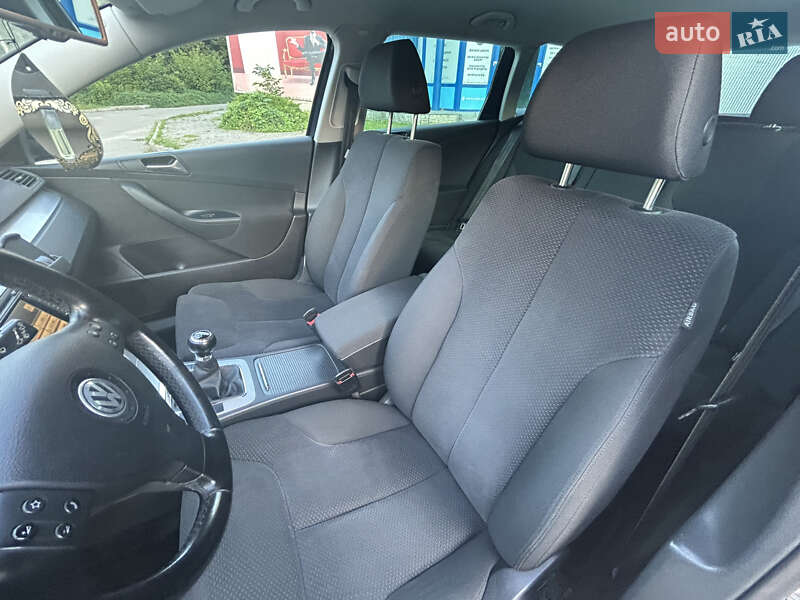 Универсал Volkswagen Passat 2007 в Житомире
