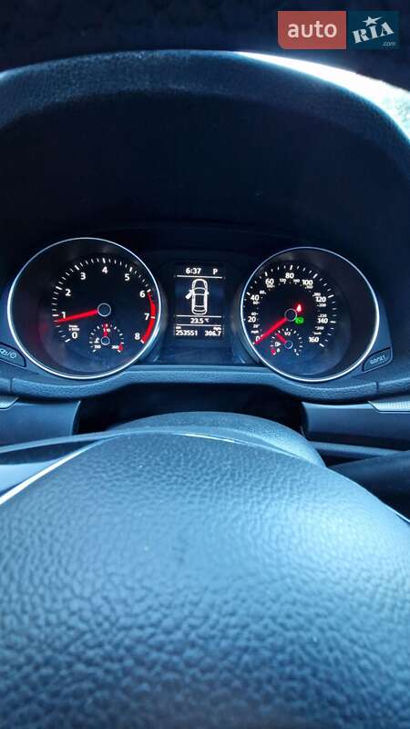 Седан Volkswagen Passat 2017 в Луцьку