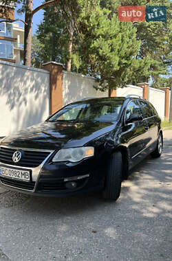 Універсал Volkswagen Passat 2008 в Львові