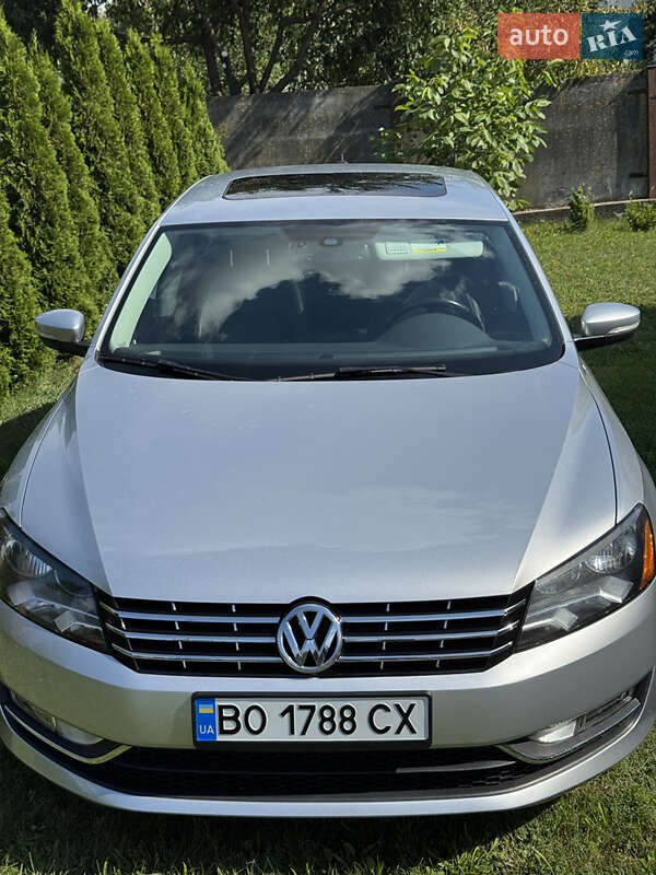 Седан Volkswagen Passat 2014 в Чорткове