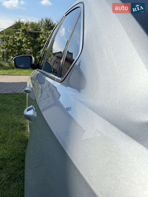 Седан Volkswagen Passat 2014 в Чорткове