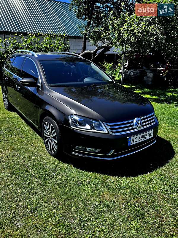 Універсал Volkswagen Passat 2014 в Луцьку