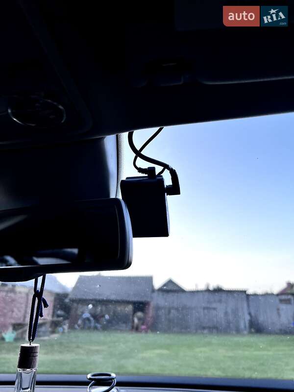 Універсал Volkswagen Passat 2014 в Луцьку