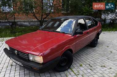 Хетчбек Volkswagen Passat 1986 в Надвірній