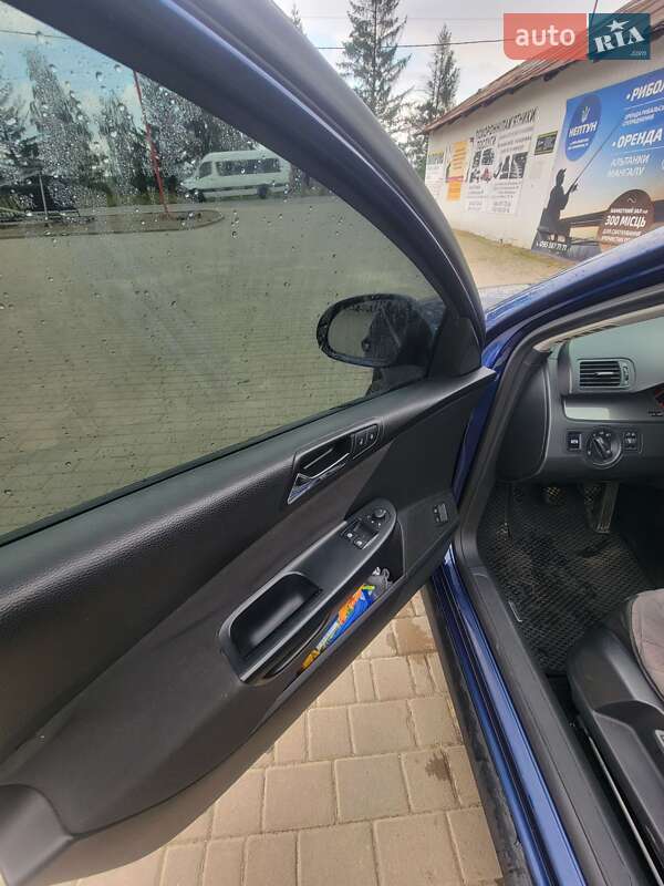 Универсал Volkswagen Passat 2008 в Ивано-Франковске