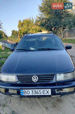 Универсал Volkswagen Passat 1995 в Збараже