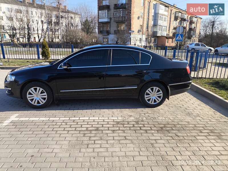 Седан Volkswagen Passat 2008 в Хмельницком