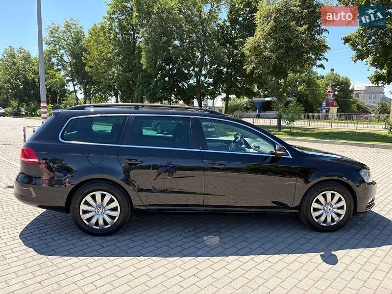 Универсал Volkswagen Passat 2011 в Коломые