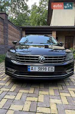Седан Volkswagen Passat 2017 в Бучі