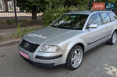 Універсал Volkswagen Passat 2001 в Миколаєві