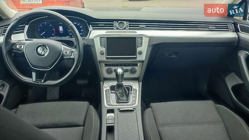 Универсал Volkswagen Passat 2016 в Шептицькому фото 30 Универсал Volkswagen Passat 2016 в Шептицькому