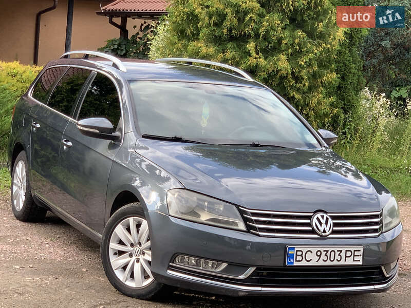 Volkswagen Passat 2011