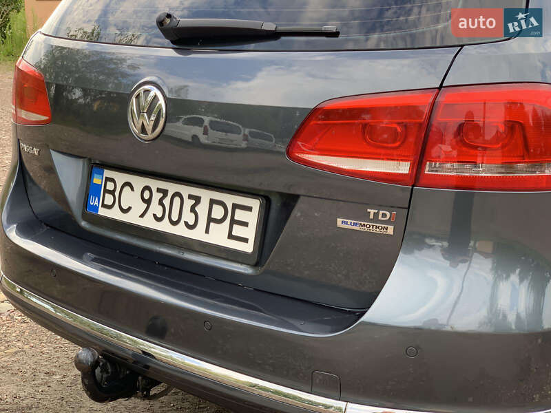 Универсал Volkswagen Passat 2011 в Львове