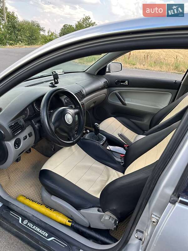 Седан Volkswagen Passat 2003 в Подольске фото 5 Седан Volkswagen Passat 2003 в Подольске
