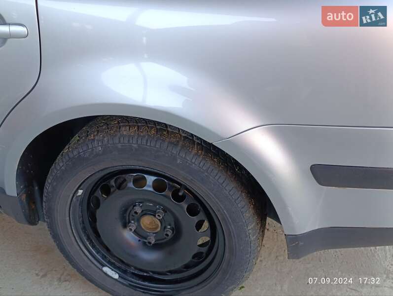 Седан Volkswagen Passat 2001 в Черновцах фото 28 Седан Volkswagen Passat 2001 в Черновцах
