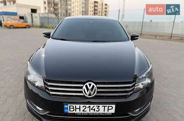 Седан Volkswagen Passat 2015 в Одессе