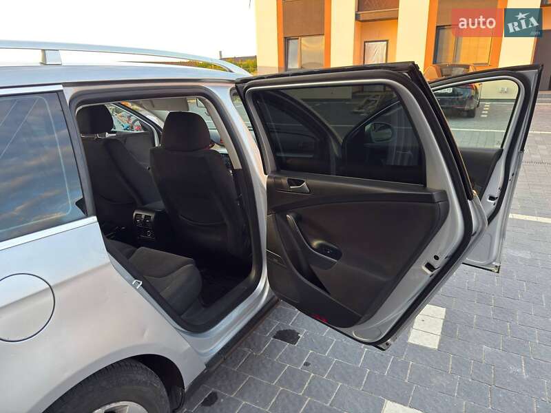 Универсал Volkswagen Passat 2010 в Ужгороде