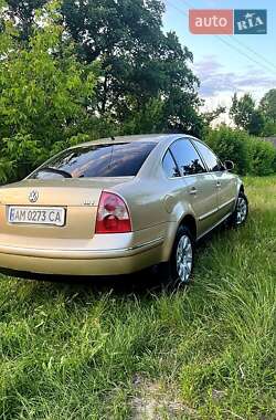 Седан Volkswagen Passat 2003 в Житомирі