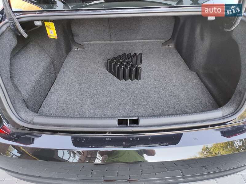 Седан Volkswagen Passat 2018 в Полтаве фото 26 Седан Volkswagen Passat 2018 в Полтаве