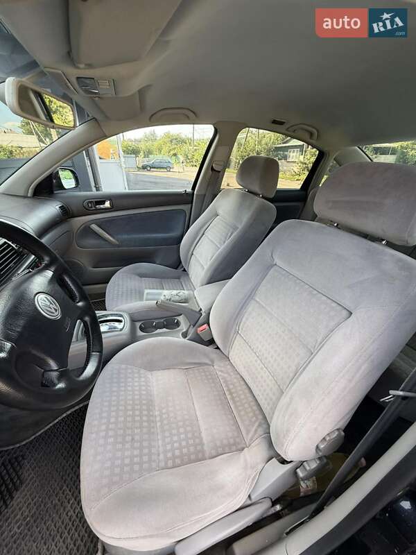 Седан Volkswagen Passat 2002 в Жмеринці