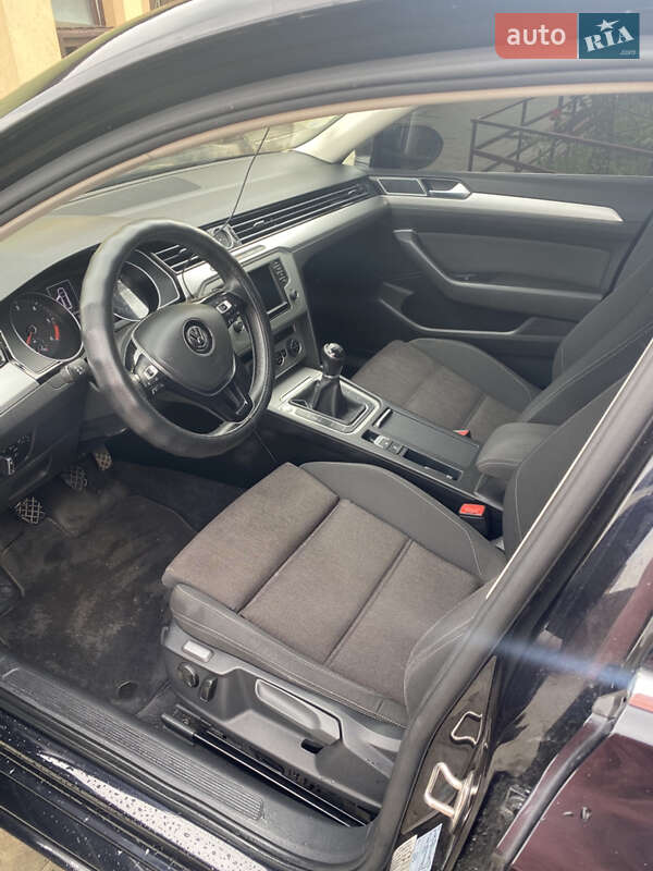 Универсал Volkswagen Passat 2016 в Тернополе фото 2 Универсал Volkswagen Passat 2016 в Тернополе