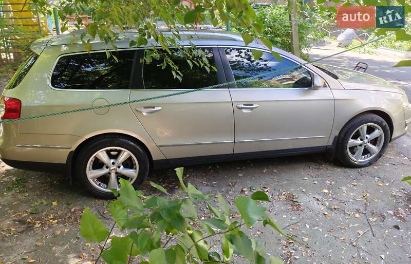 Универсал Volkswagen Passat 2007 в Киеве