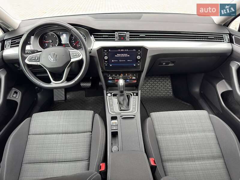 Универсал Volkswagen Passat 2021 в Киеве фото 2 Универсал Volkswagen Passat 2021 в Киеве