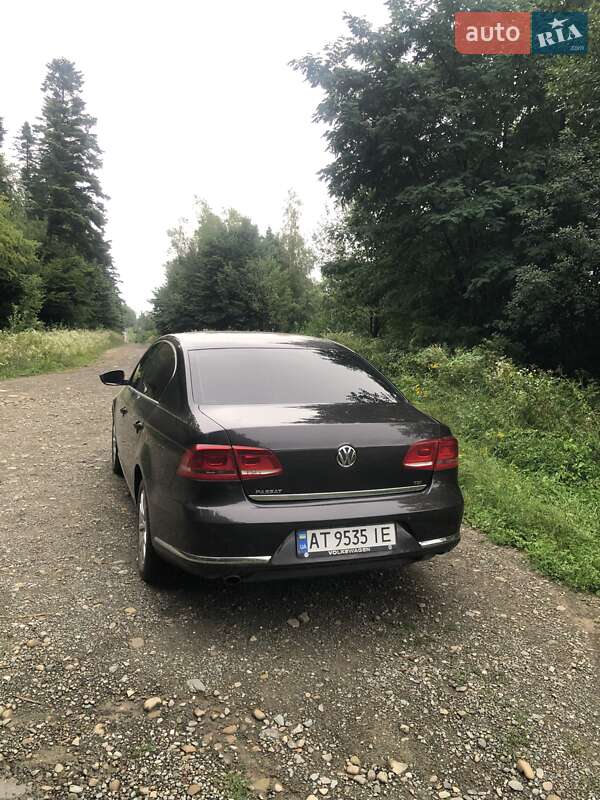 Седан Volkswagen Passat 2010 в Коломые