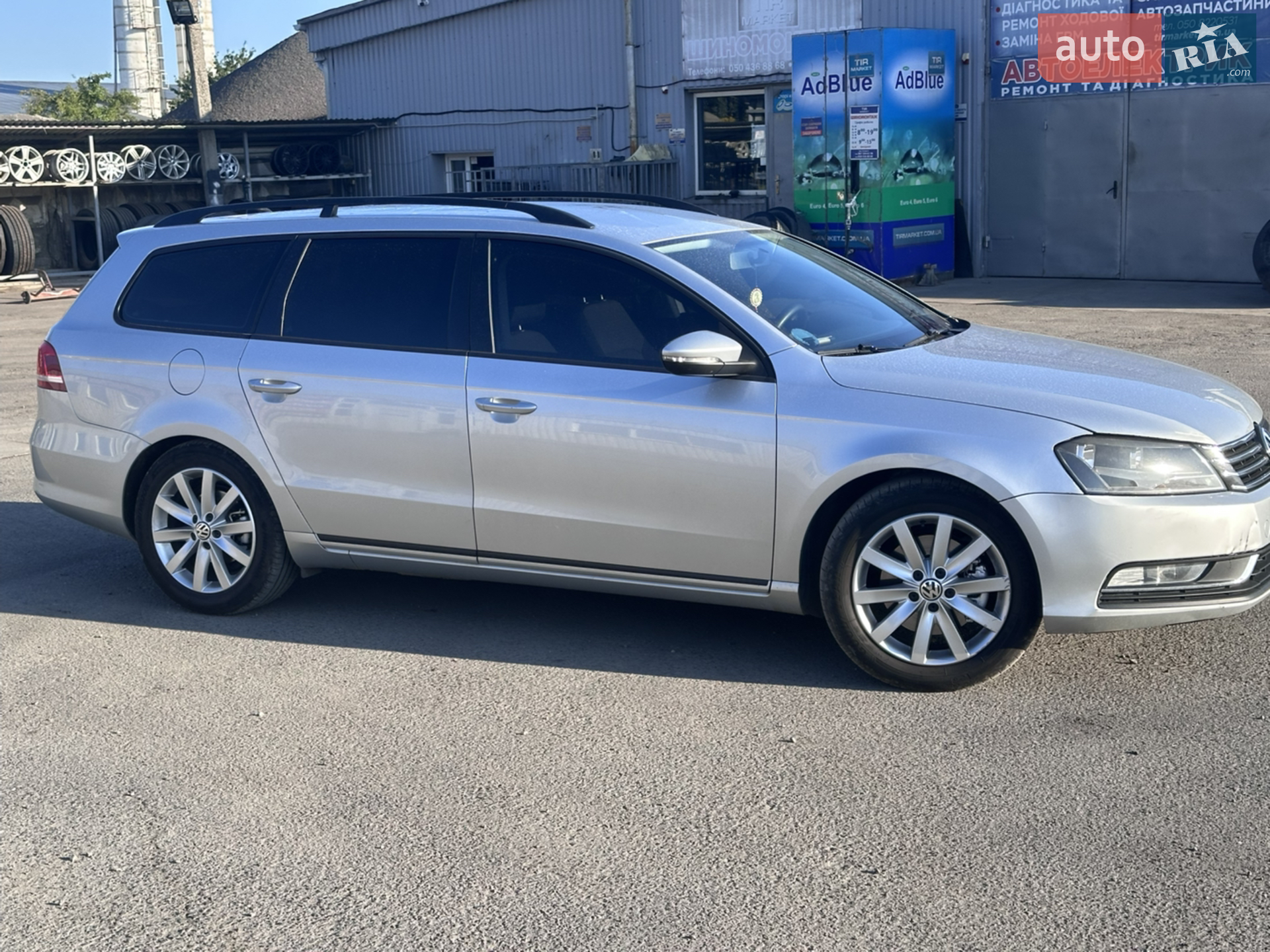 2012 Volkswagen Passat - мініатюра 3