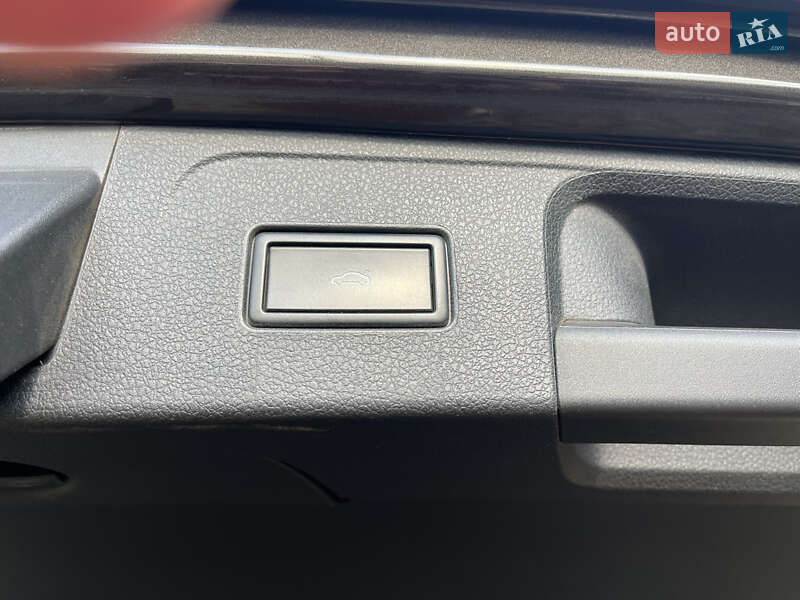 Универсал Volkswagen Passat 2018 в Кропивницком фото 7 Универсал Volkswagen Passat 2018 в Кропивницком