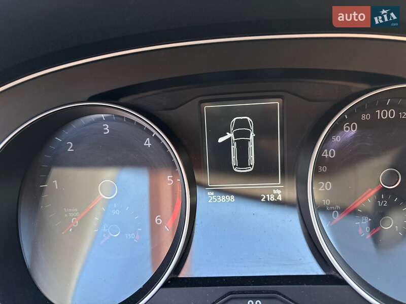 Универсал Volkswagen Passat 2015 в Тернополе фото 19 Универсал Volkswagen Passat 2015 в Тернополе