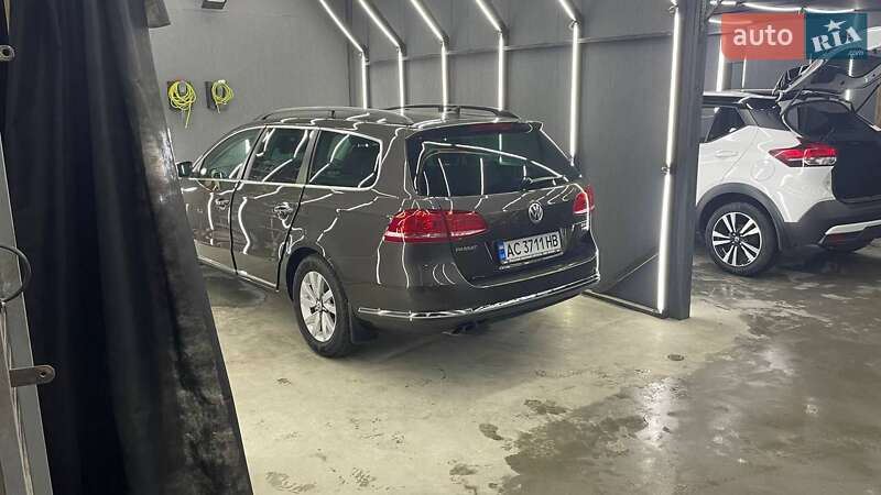 Универсал Volkswagen Passat 2012 в Луцке фото 15 Универсал Volkswagen Passat 2012 в Луцке