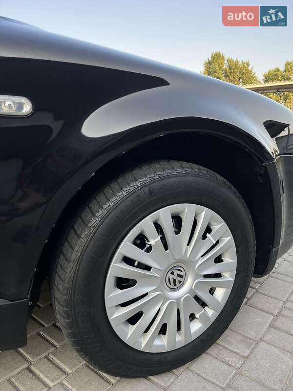 Універсал Volkswagen Passat 2001 в Білій Церкві