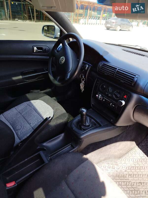 Седан Volkswagen Passat 1999 в Староконстантинове фото 13 Седан Volkswagen Passat 1999 в Староконстантинове