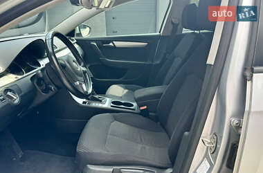 Универсал Volkswagen Passat 2011 в 