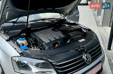 Универсал Volkswagen Passat 2011 в 